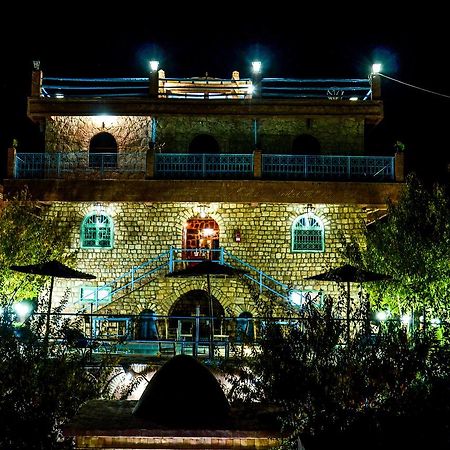 Riad Aslda อัสนี ภายนอก รูปภาพ