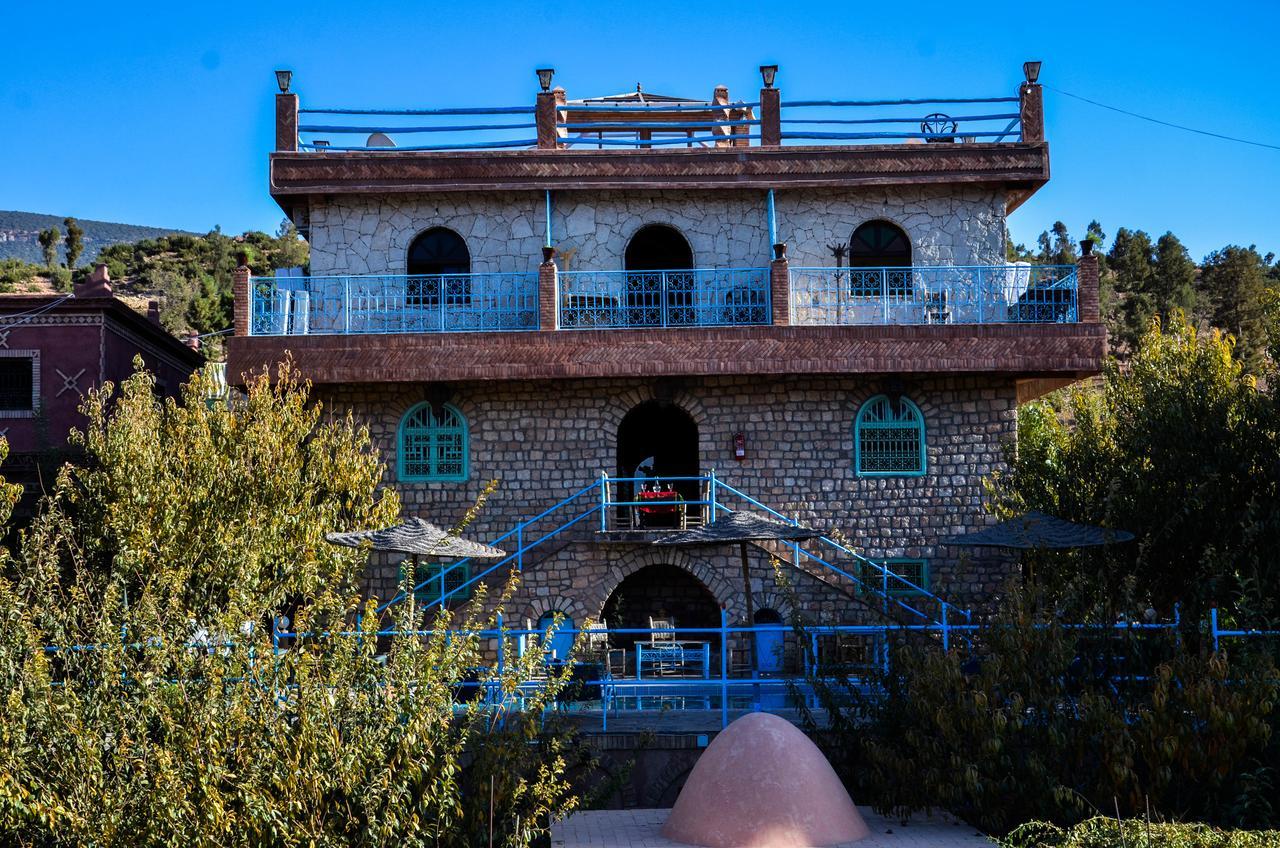 Riad Aslda อัสนี ภายนอก รูปภาพ