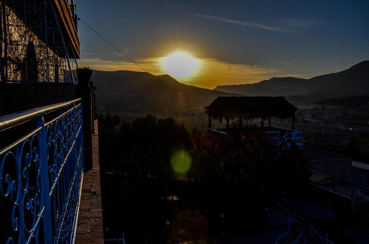 Riad Aslda อัสนี ภายนอก รูปภาพ