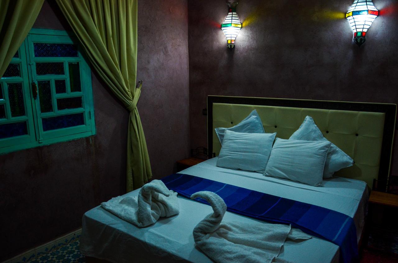 Riad Aslda อัสนี ภายนอก รูปภาพ