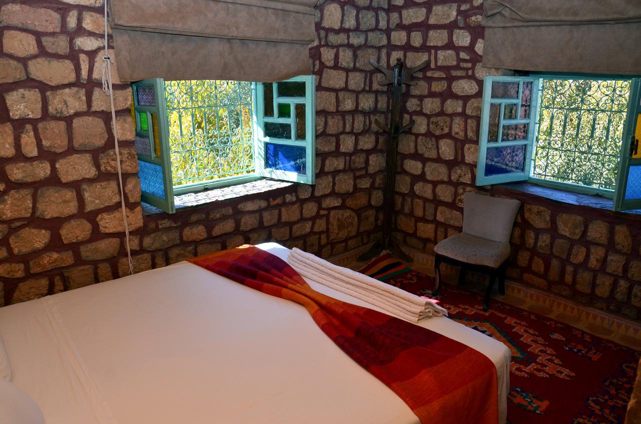 Riad Aslda อัสนี ภายนอก รูปภาพ