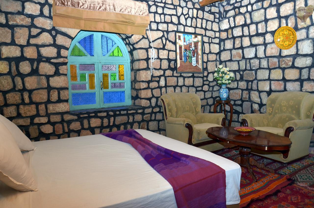 Riad Aslda อัสนี ภายนอก รูปภาพ